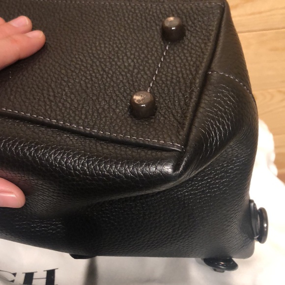 🛑SOLD🛑🖤Coach Black Turnlock Cara Satchel! - Picture 12 of 14